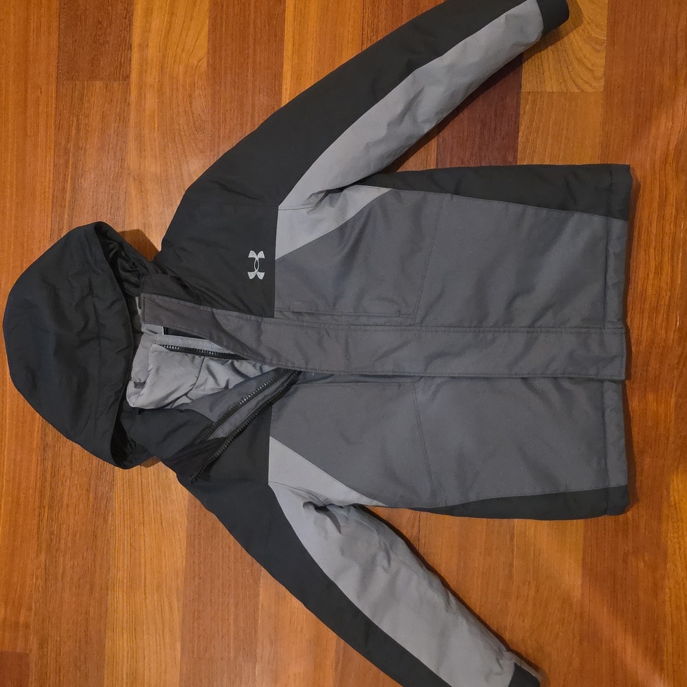 Under Armour Boys Westward 3 in 1 Gray and Black Winter Jacket Size S